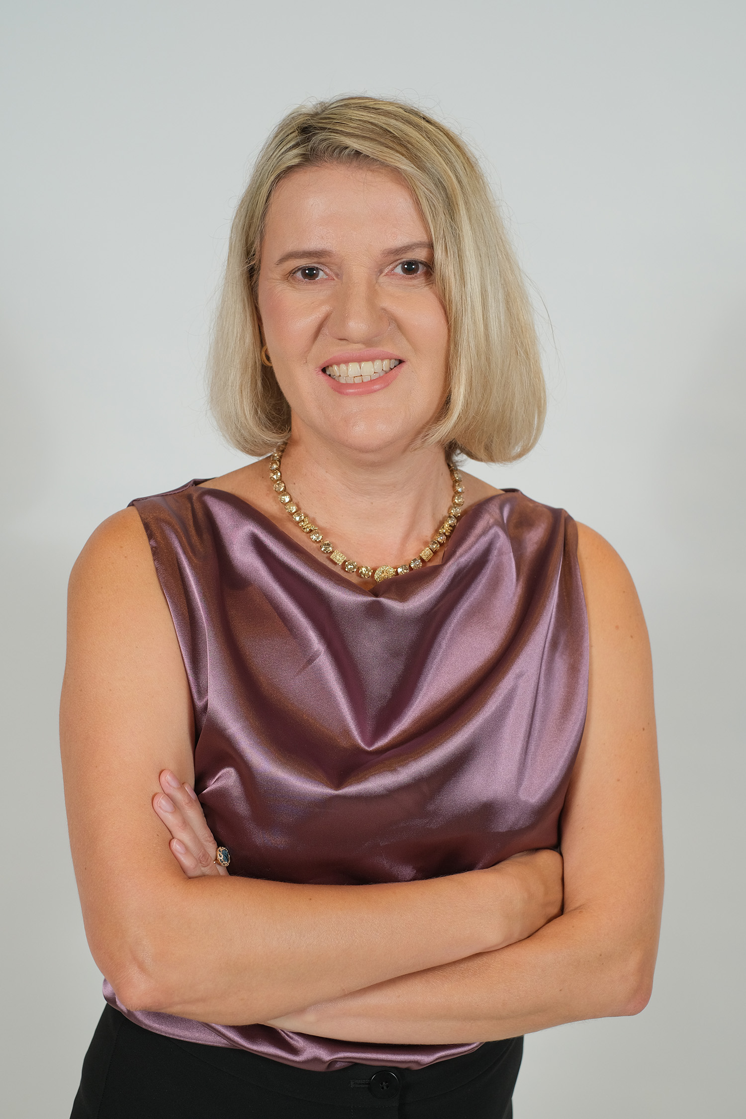 אינה צ'סקיס